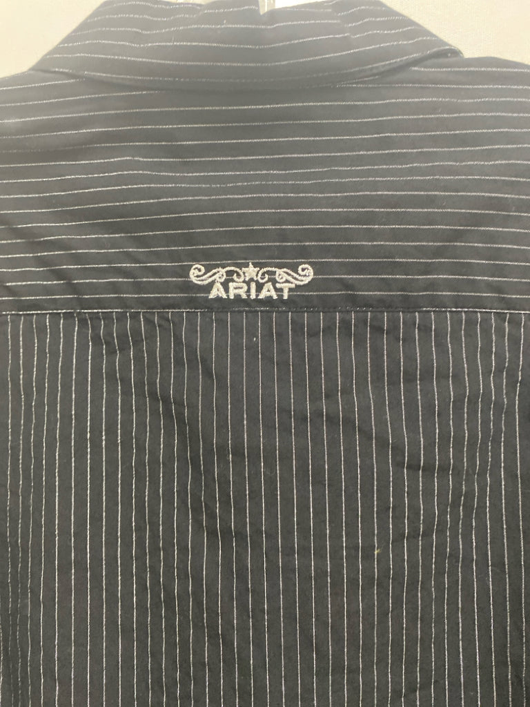 Ariat Size L Black Silver Pinstripe Ladies Top