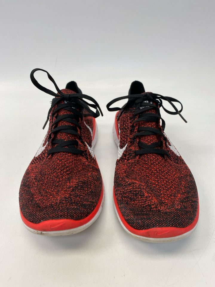 Nike Size 11 Red/Black Lace-Up Men&