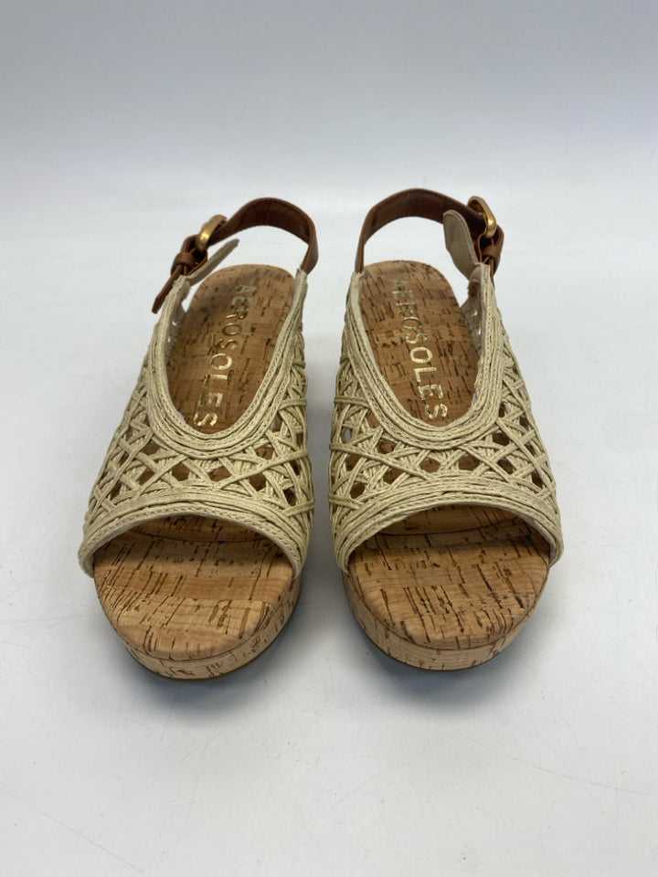 NWOT Aerosoles  Size 7 Natural Sandals