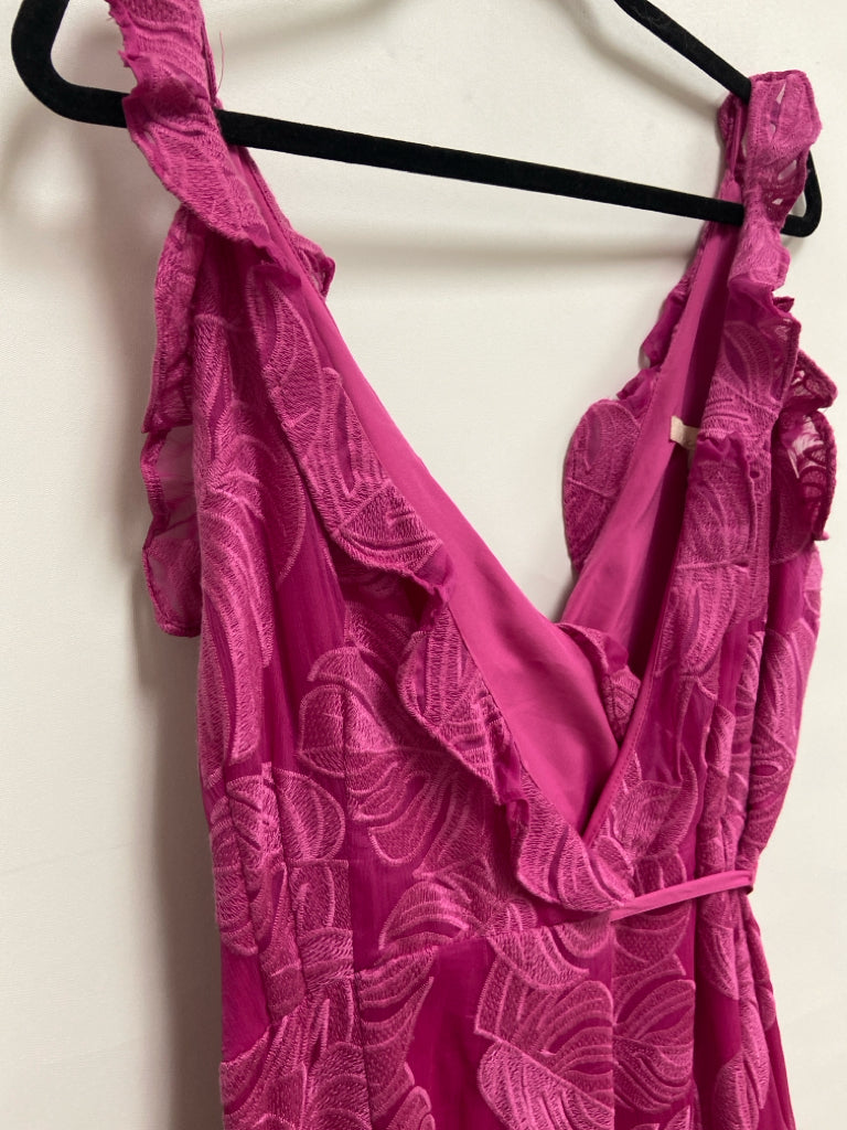 NWT Hutch Size M Purple Leaves Sleeveless Embroidered Ladies Dress