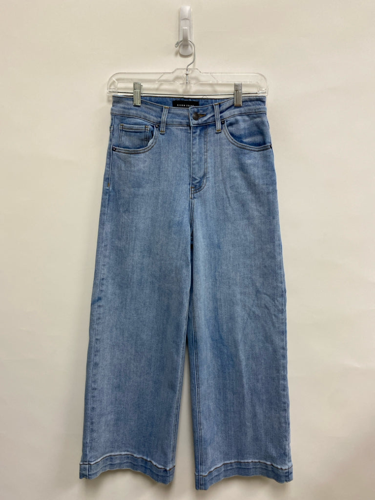 RISEN Size 5 Pale Blue Wide Leg Ladies Jeans