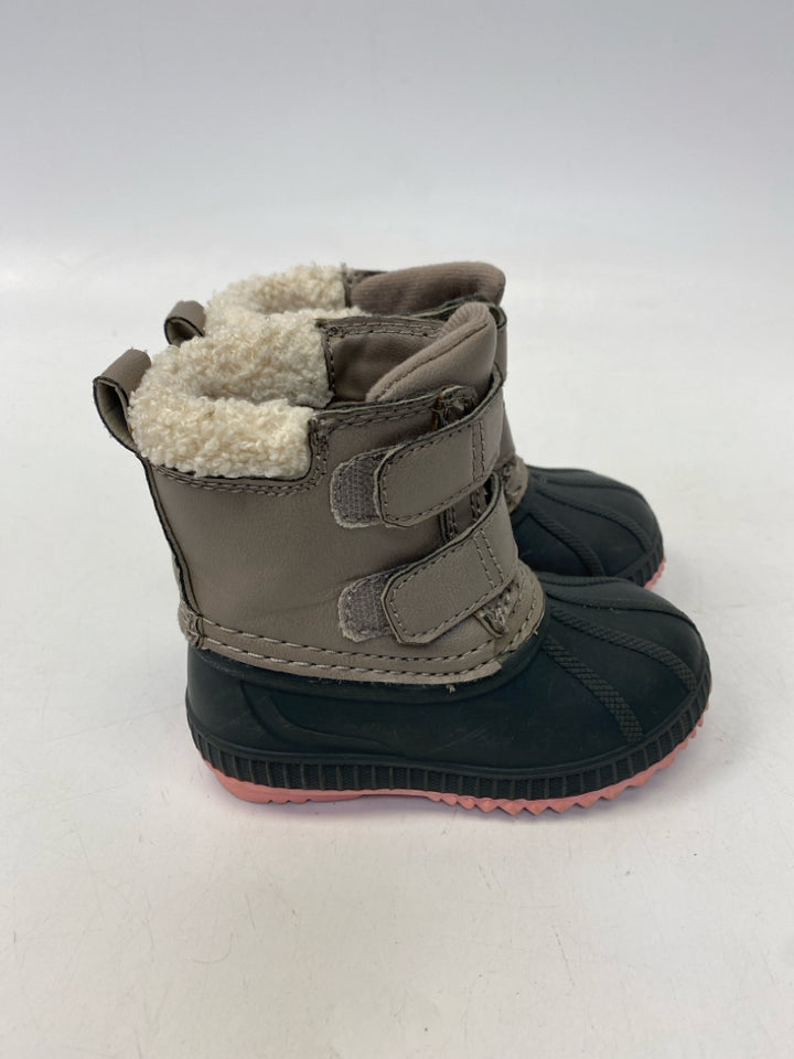 SIZE 6 Gray Girl&