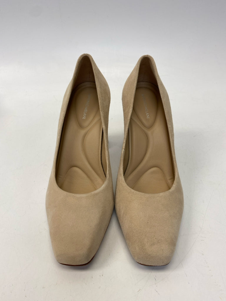 Antonio Melani US Size 7 Tan Suede Heels