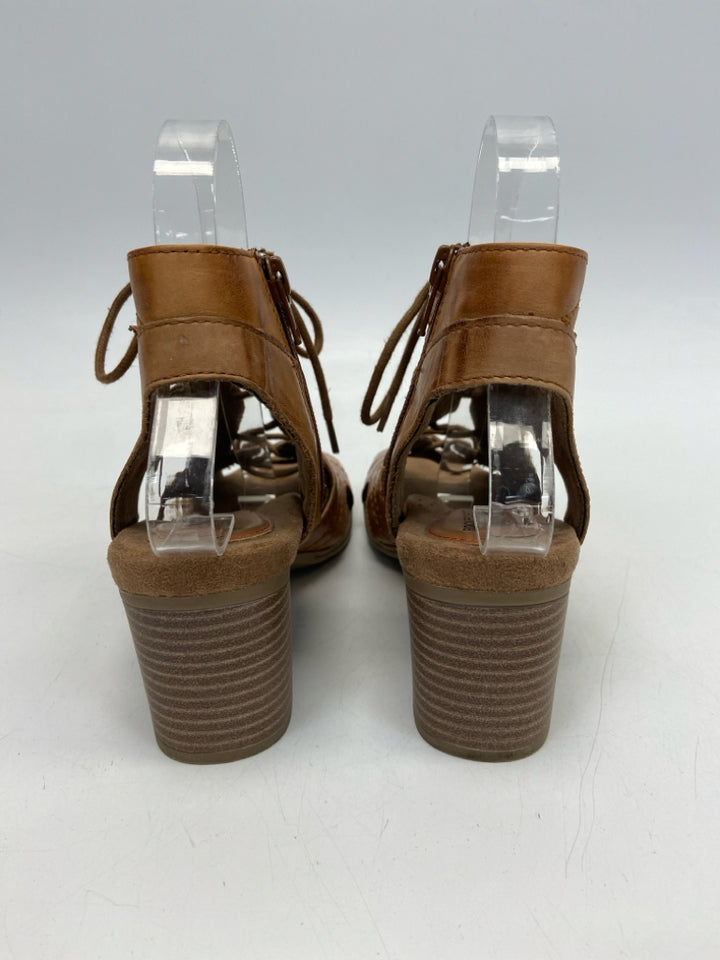 Rockport  Size 7 Brown Side Zipper Sandals