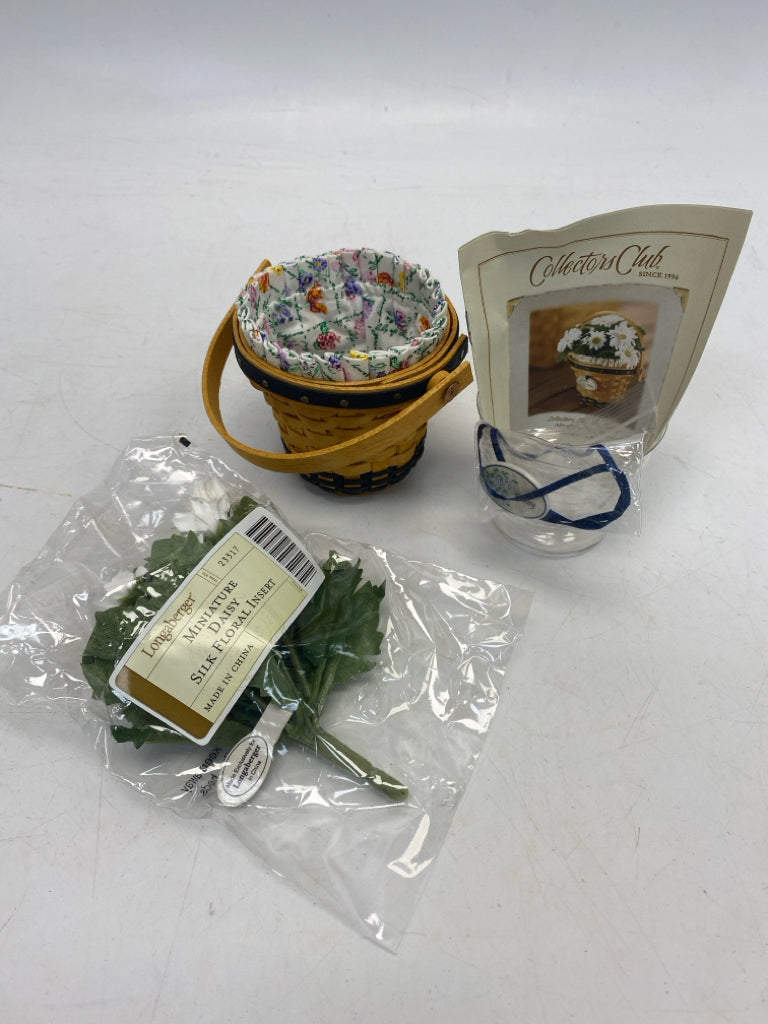 NWOT Longaberger 2007 Collector Club May Series Daisy Basket