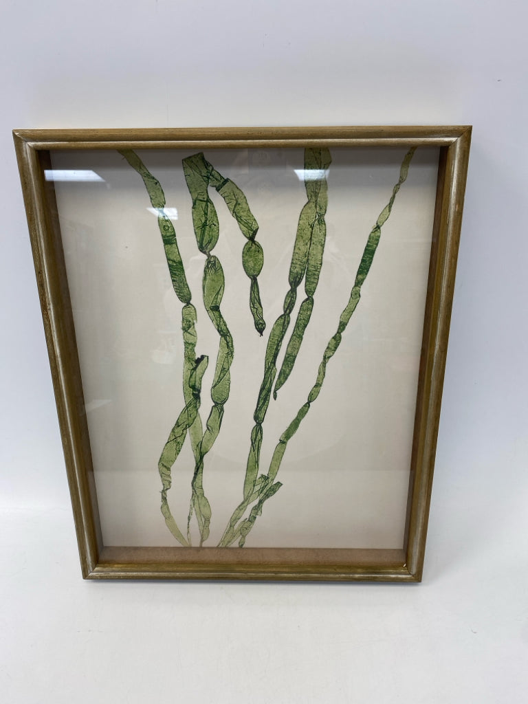 Green/White Framed Art