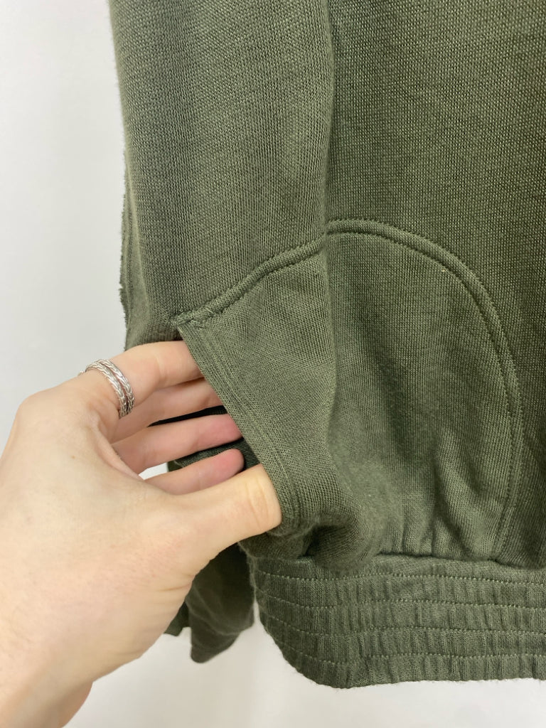 NWT FP Movement Size S Dark Green Button Up Hooded Ladies Top