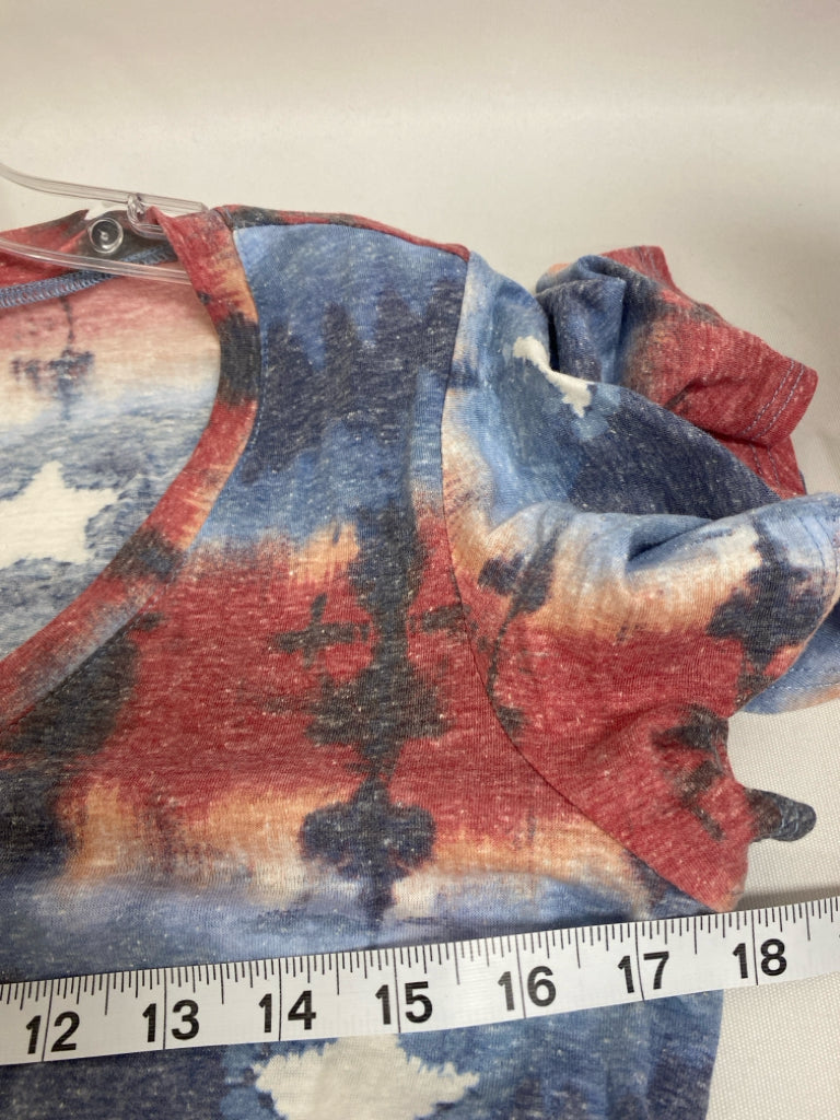 NWT Size L Red/White Blue Patriotic V Neck Ladies Top