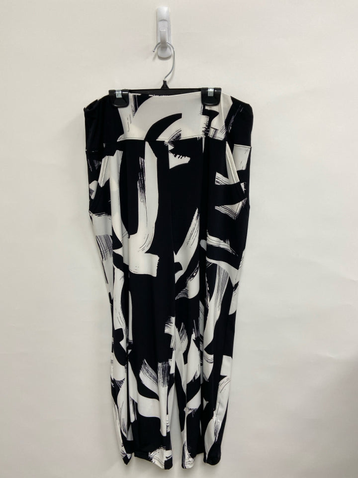 Sympli Size 14 Black White Abstract Pull-on Ladies Pants