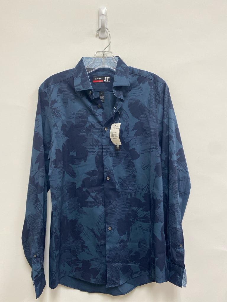 NWT Size S Navy/Blue Print Button Up Men&