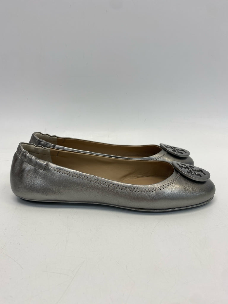 Tory Burch  Size 9 Silver Flats