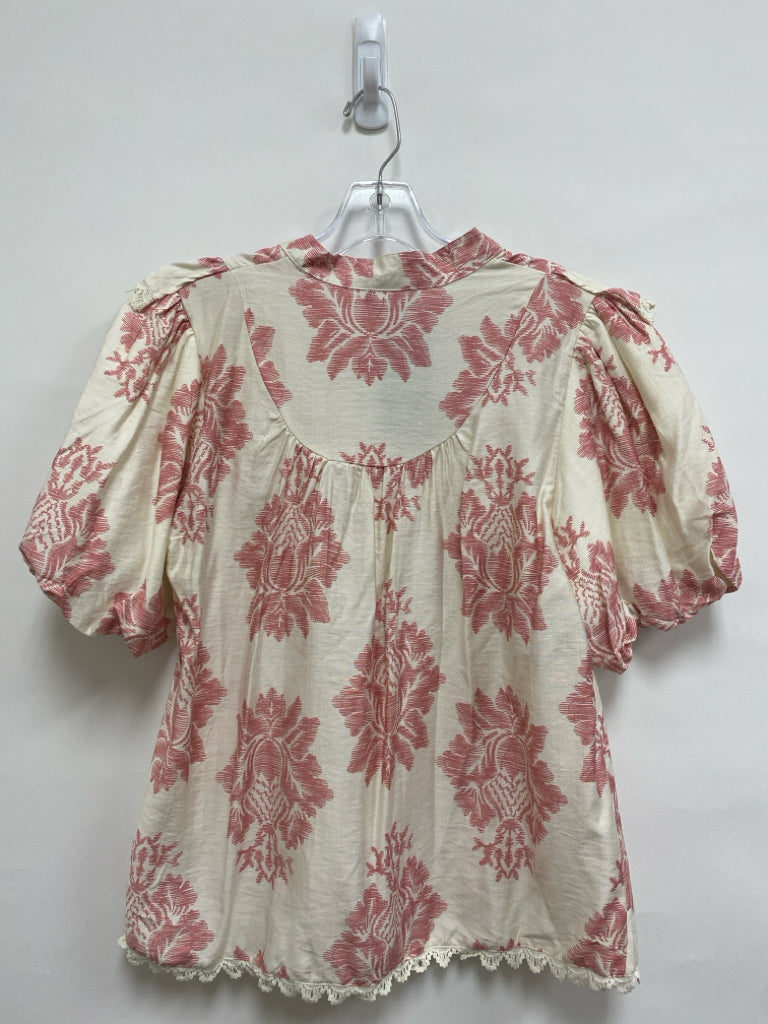 NWT GiGiO Size M Cream Pink Flowers Puff Sleeve Ladies Top