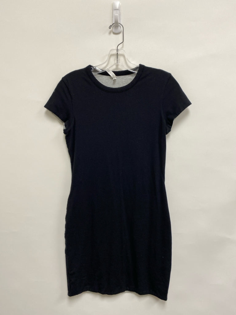 Athleta Size S Black Short Sleeve Ladies Dress