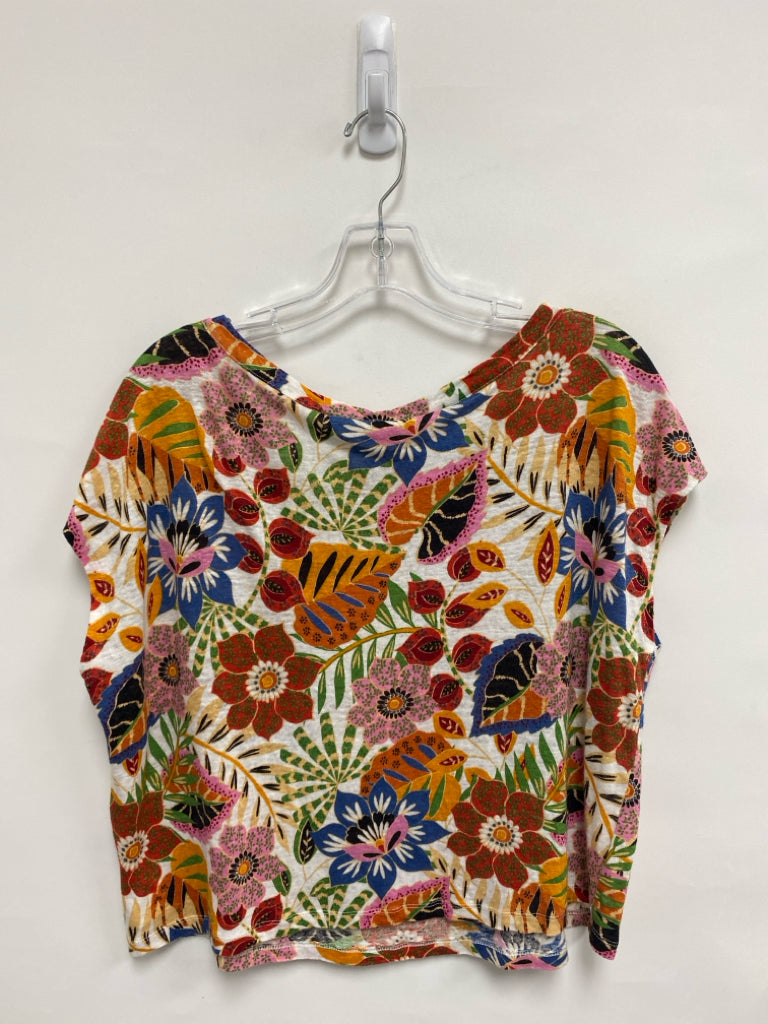C&amp;C Size L Red/White Green/Multi Flowers Linen Ladies Top
