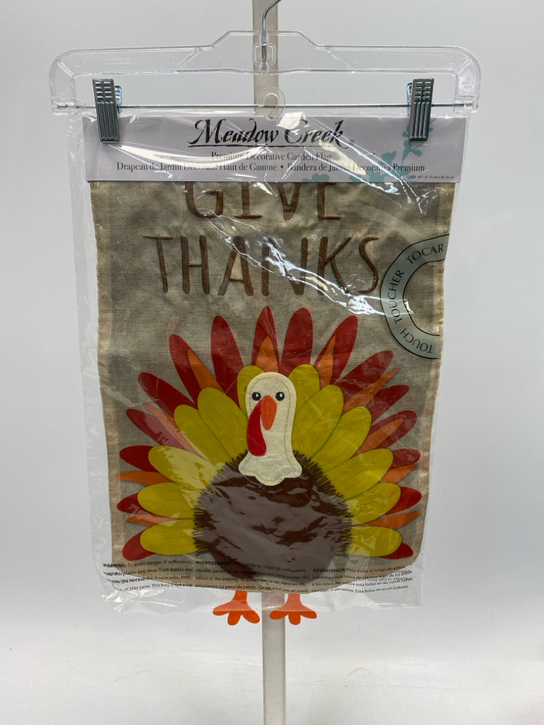 NEW/PKG Evergreen Brown Red/Yellow Turkey Thanksgiving