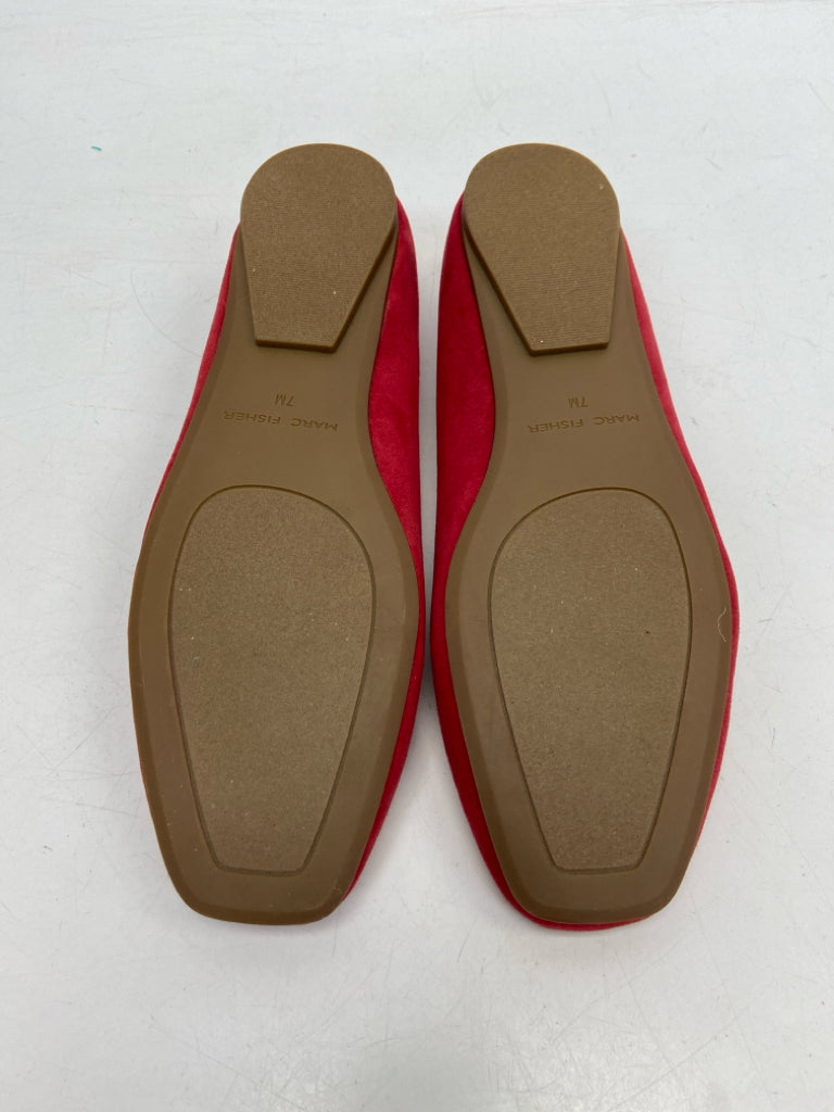 NWOT Marc Fisher US Shoe Size 7 Suede Flats