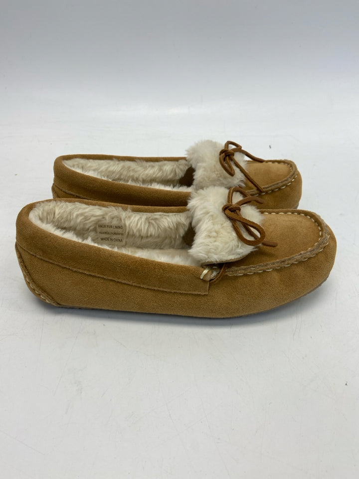 Natural Reflections US Shoe Size 9 Brown Cream Lined Slippers