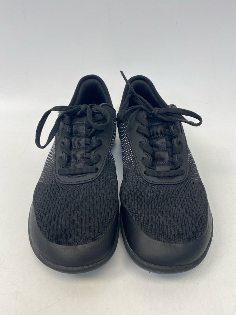 NWT Hike Footwear EU Shoe Size 40 US Shoe Size Black Lace-up Sneakers