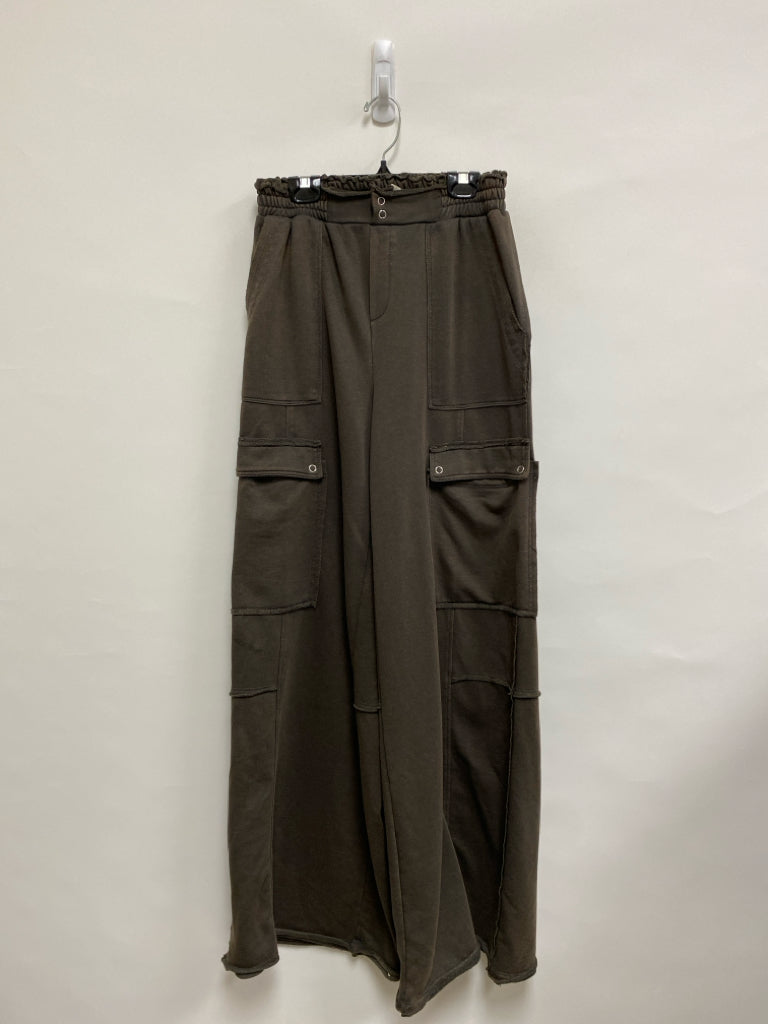 Fantastic Fawn Size M Faded Charcoal Wide Leg Ladies Pants