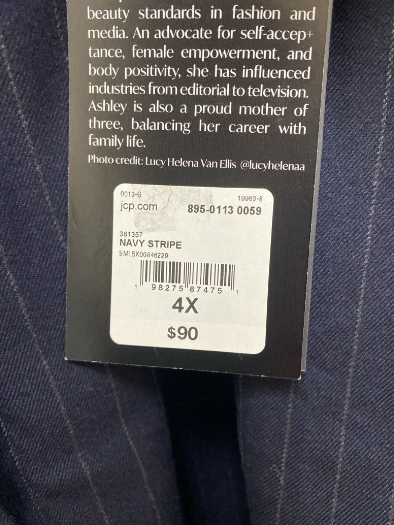 NWT  SIZE  4X Navy White Pinstripe Button Up Plus Size Top