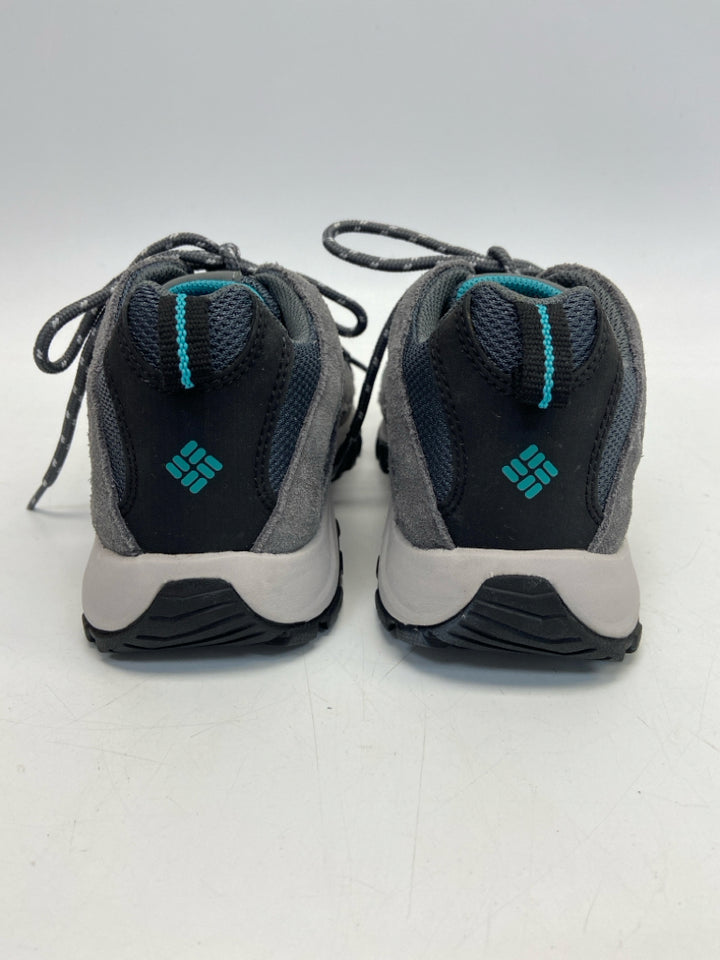 NWOT Columbia  Size 7.5 Gray Sneakers