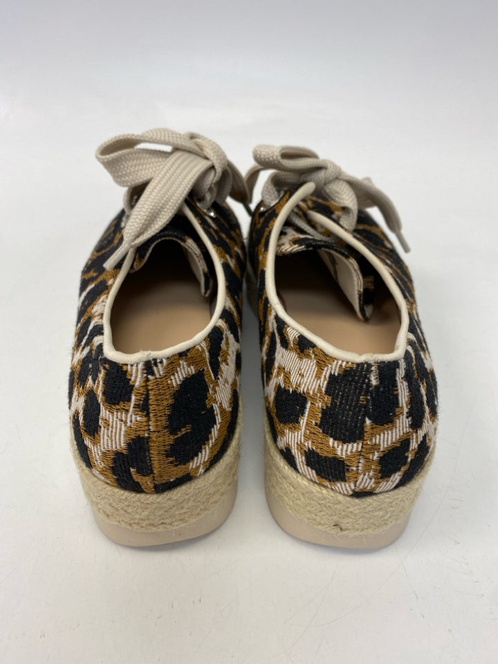 Crown &amp; Ivy  Size 8 Brown/Black Animal Print Sneakers