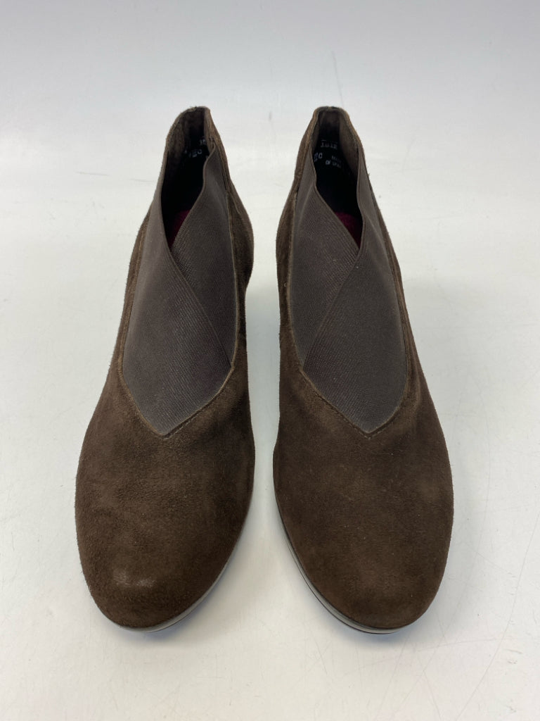 Munro US Shoe Size 7.5 Brown Suede Heels