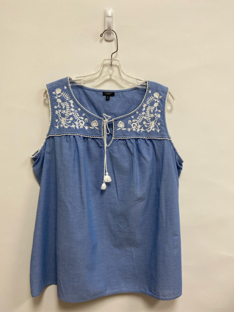 Talbots  SIZE  2XP Blue White Floral Sleeveless Embroidered Plus Size Top