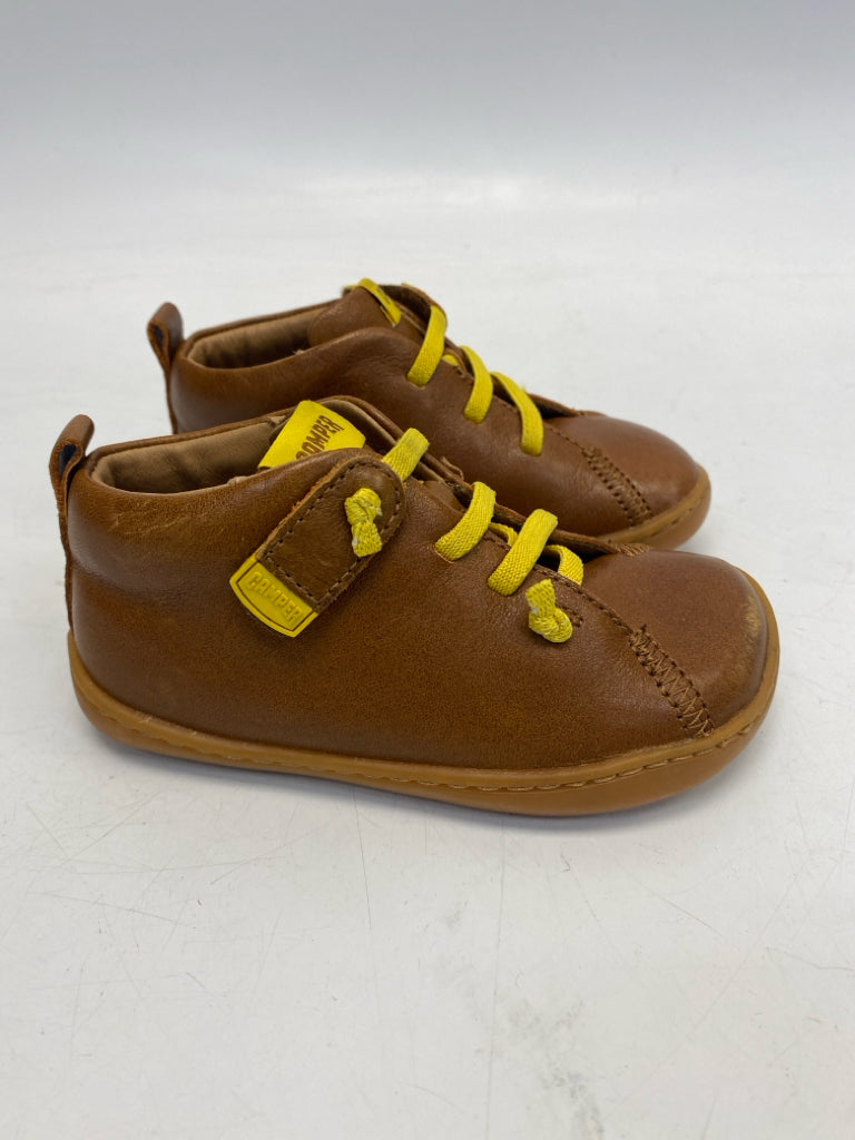 Camper SIZE 24 Brown Yellow Lace-Up Boy&