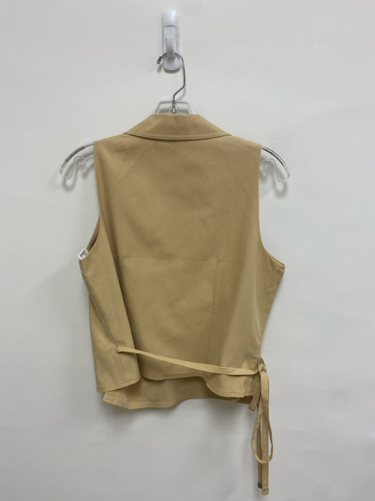 NWT Wht House/Blk Mkt Size 8 Tan Sleeveless Ladies Top