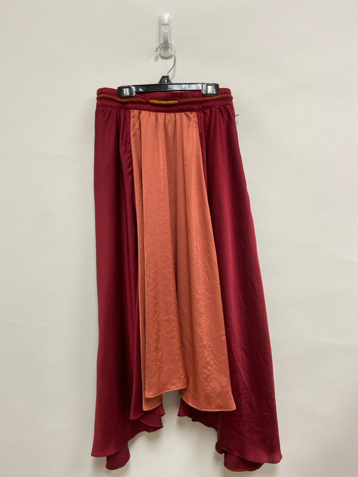 Lululemon Size XS Burgundy Dark Coral Satin Ladies Skirt