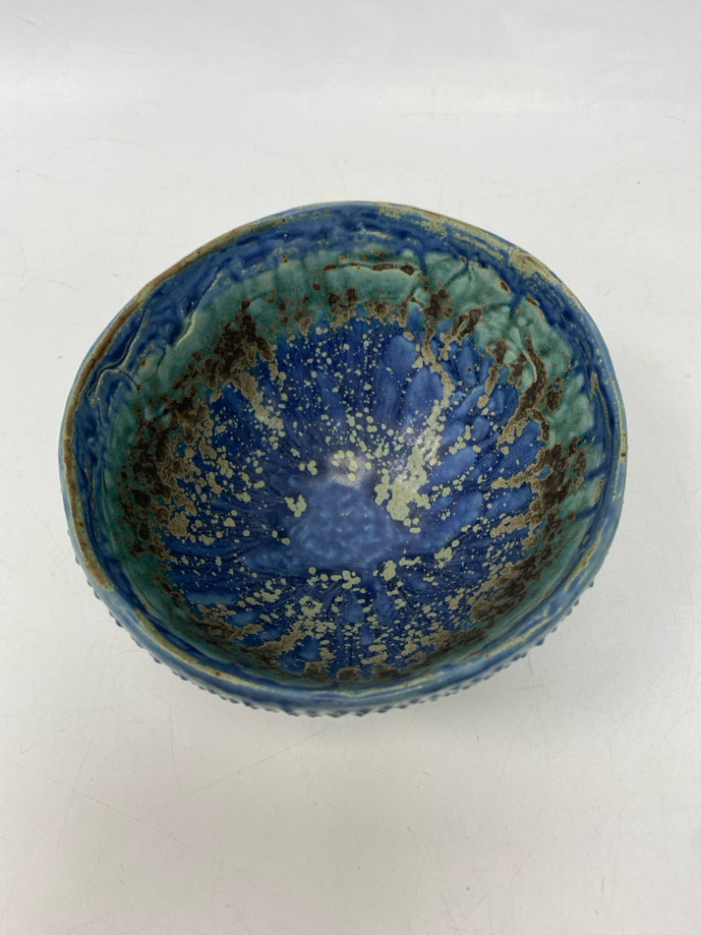 Blue Green/Brown Texture Pottery