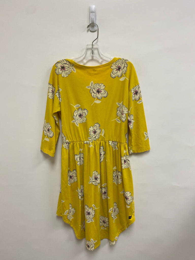 Tea SIZE 16 Mustard Cream Flowers 3/4 Sleeve Girl&