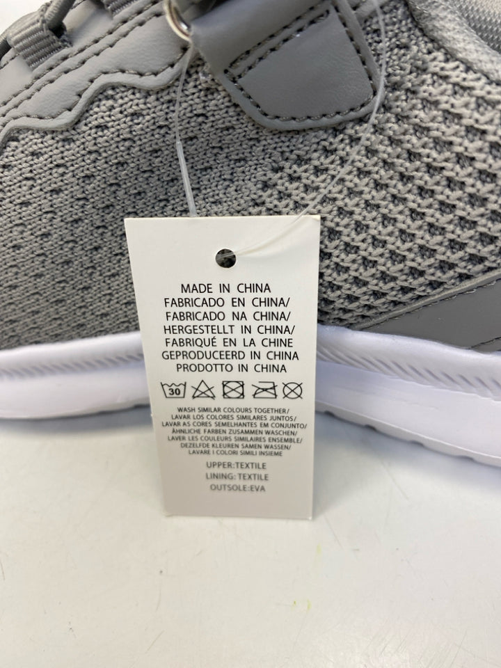 NWT SIZE 4 Gray Boy&