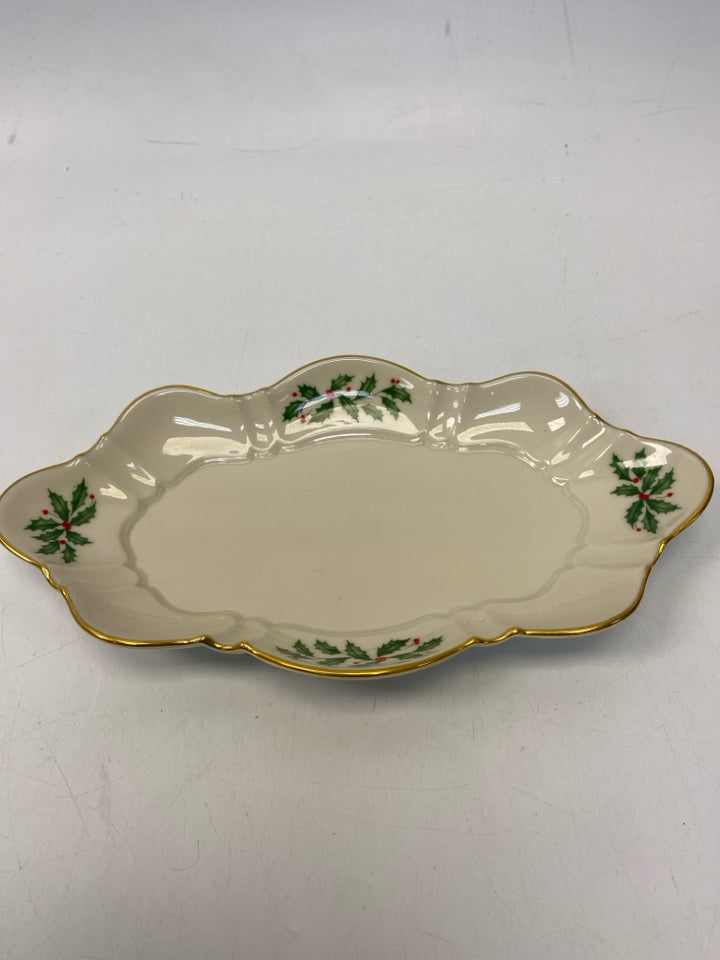 Lenox Cream Green/Red Holly Berries China Christmas