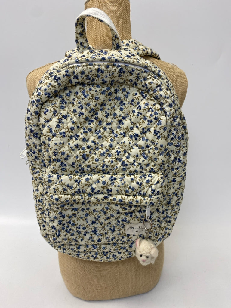 Moon Nude Cream Blue Flower(s) Backpack