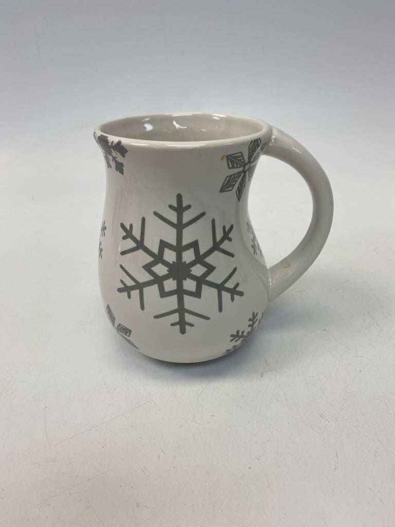 Temp-tations White Gray Snowflakes Winter