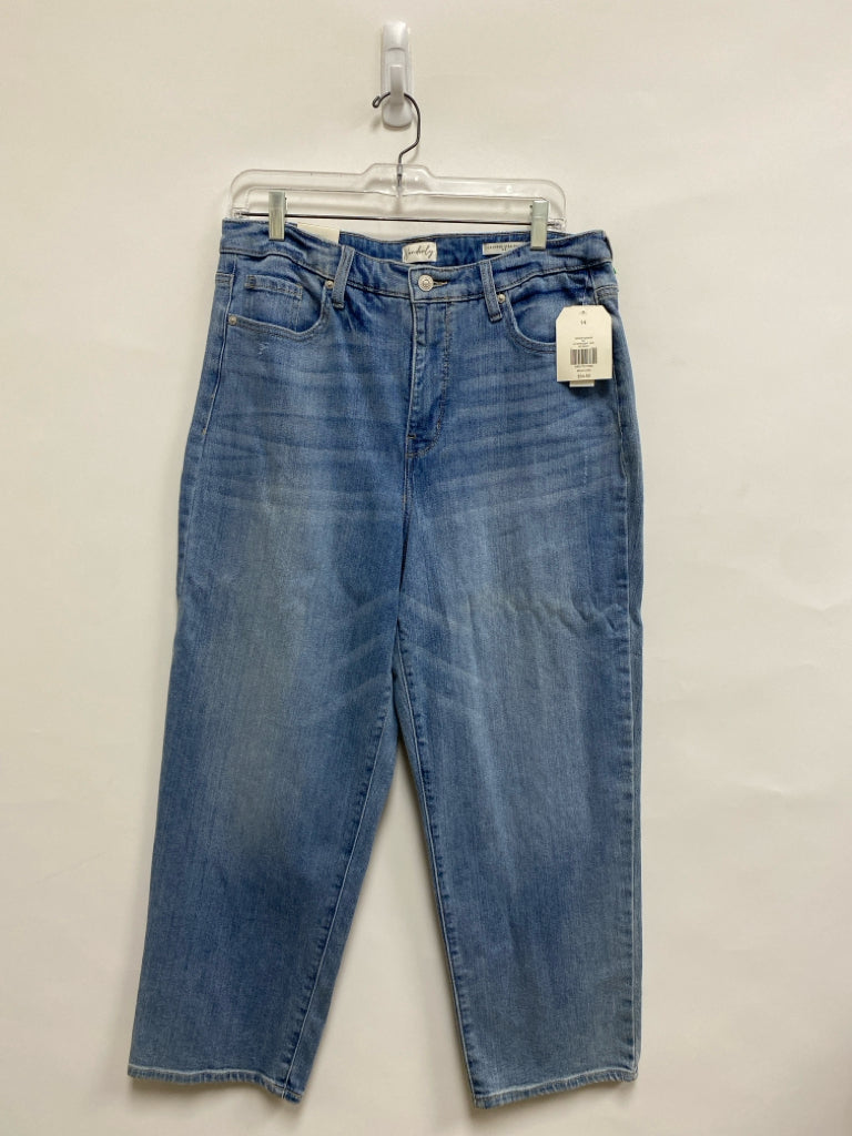 NWT wonderly Size 14 Light Blue Cropped Ladies Jeans