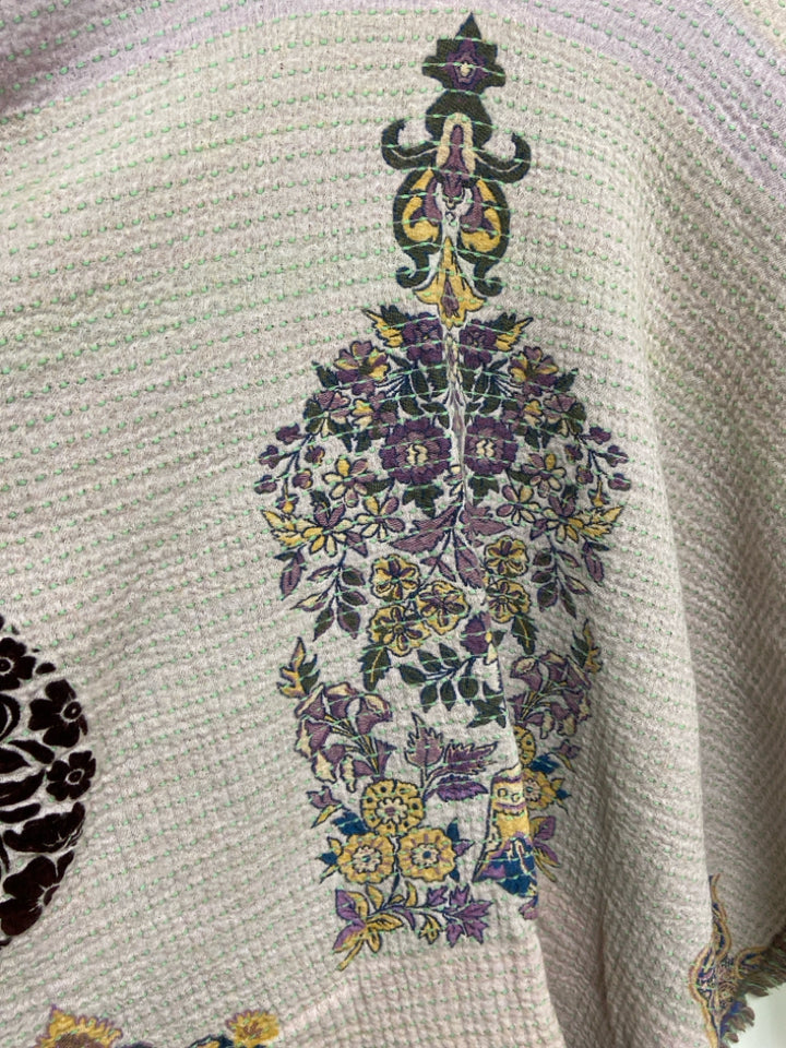 Anthropologie Size OSFM Dusty Blue Lavender/Multi Ladies Kimono
