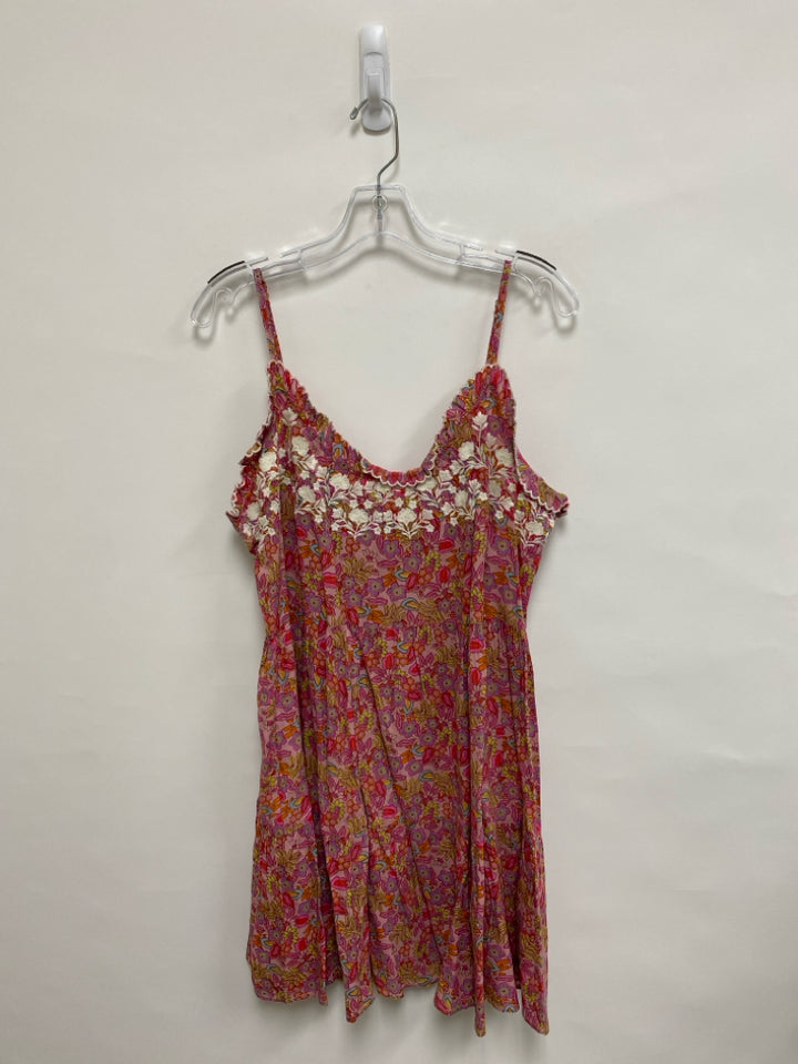 Natural Life Size L Pink Yellow/Multi Floral Sleeveless Ladies Dress