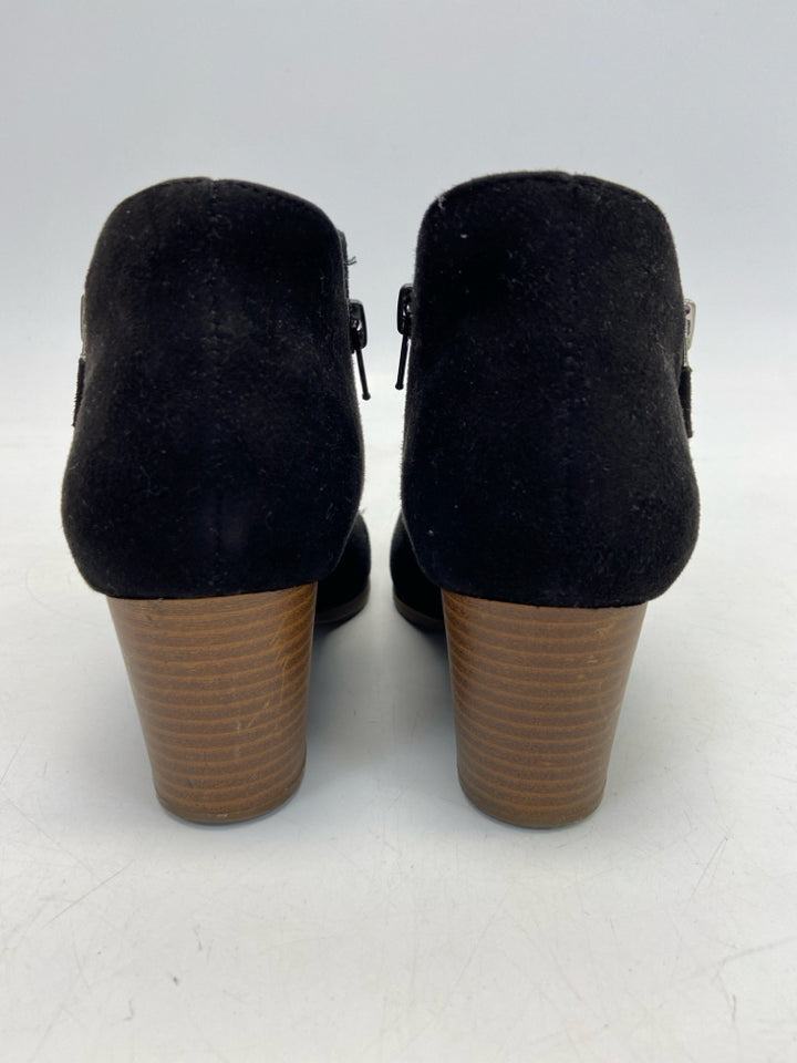 Style &amp; Co. US Shoe Size 5 Black Side Zipper Boots