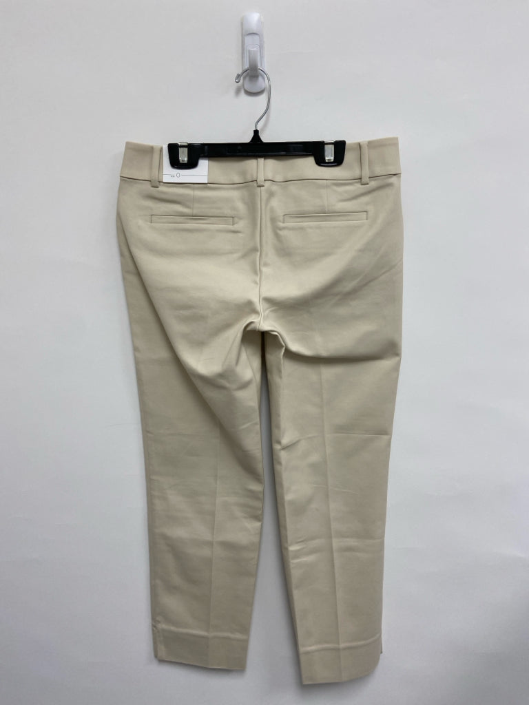 NWT LOFT Size 0 Khaki Ladies Capri