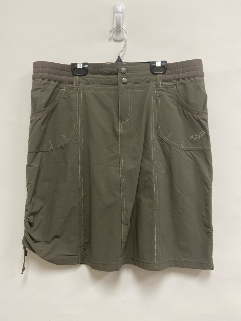 Kuhl Size 12 Taupe Ladies Skort