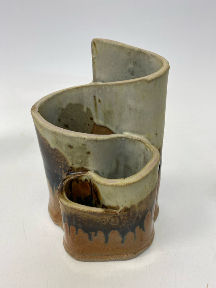 Tan Brown Pottery