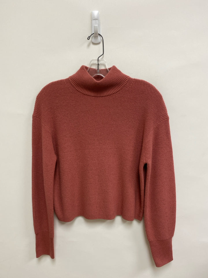 Lululemon Size 0 Dark Pink Turtleneck Ladies Sweater