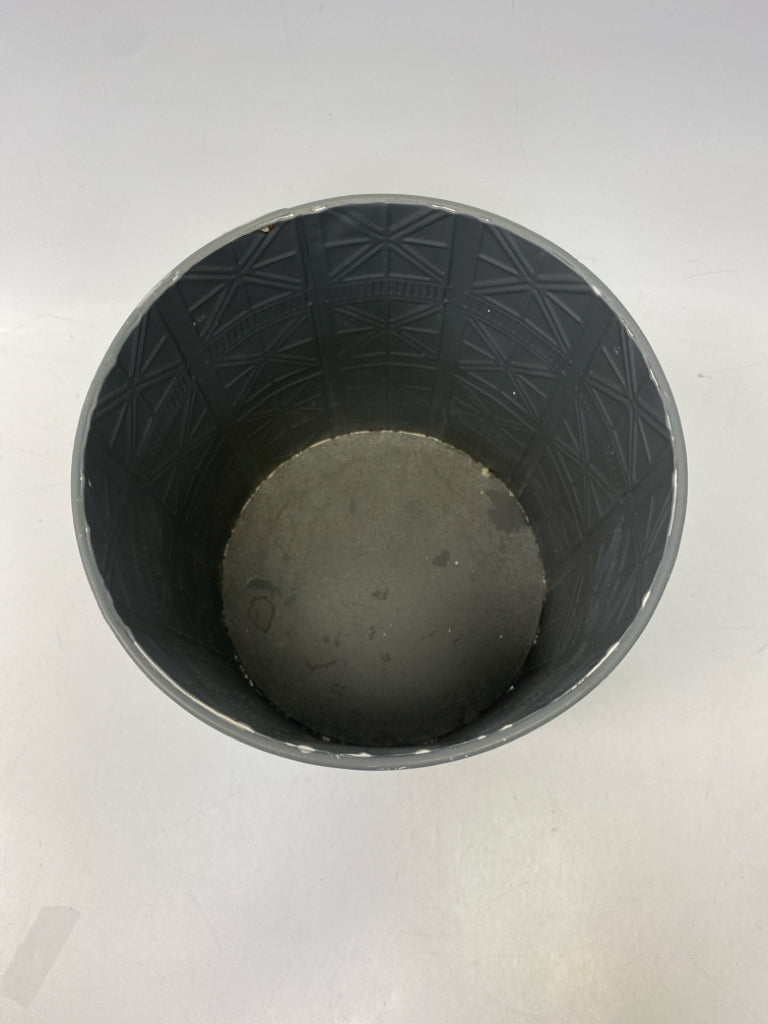 Gray White Geometric Metal Planter