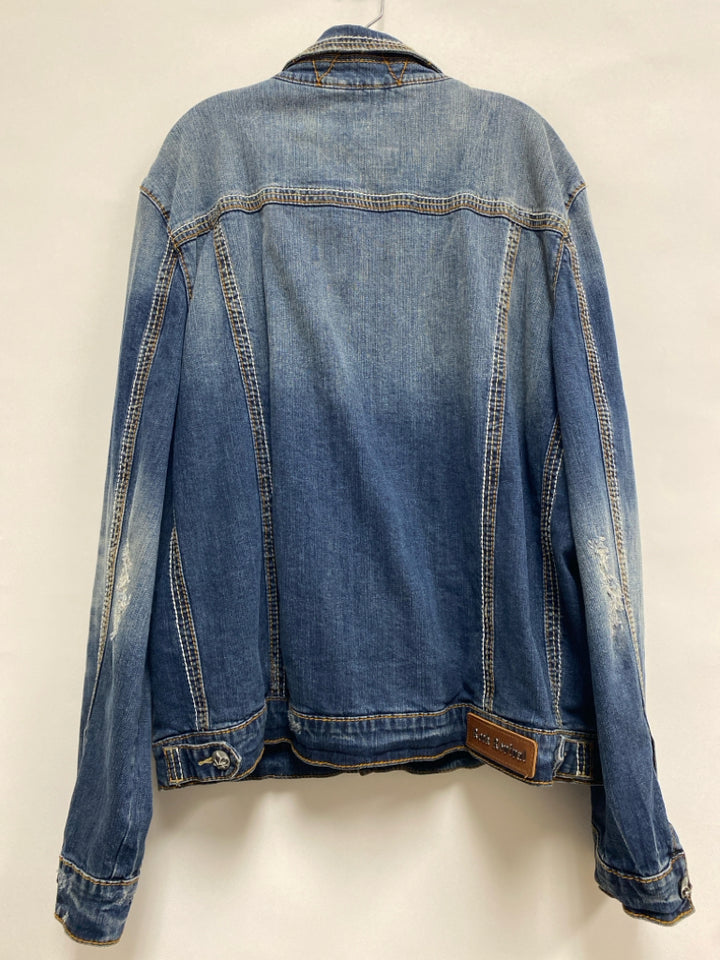 Rock Revival Size XXL Faded Denim Embroidered Button Down Men&