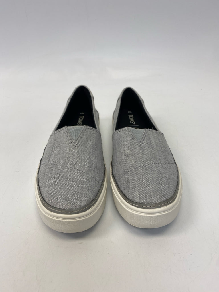 Toms  Size 7 Gray Sneakers
