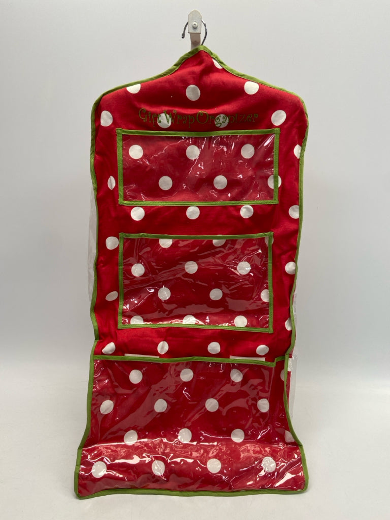 Red/White Green Dots Christmas