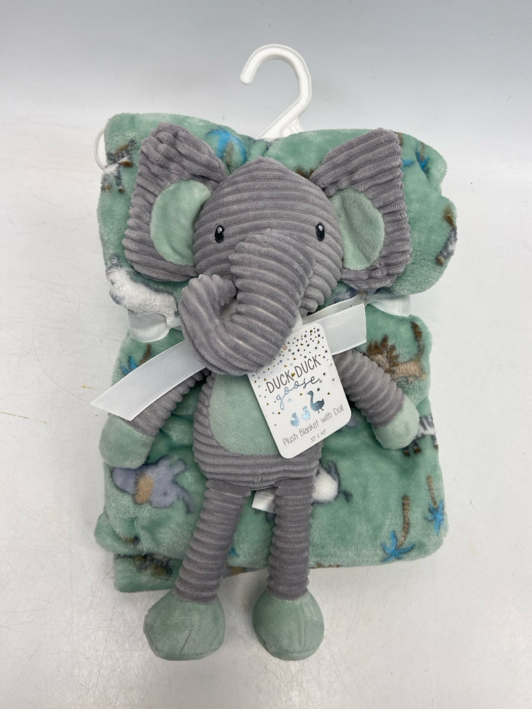 NWT Duck Duck Goose Green Gray Animals Blanket-Kids
